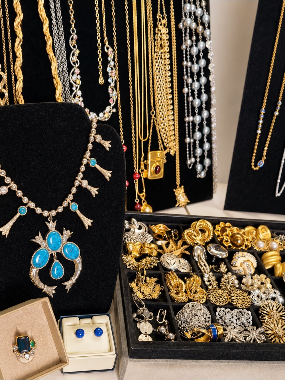 4 LB Unsearched Unsorted Jewelry Lot | Organic Pulls Wearable Resale Bulk - Picture 6 of 10